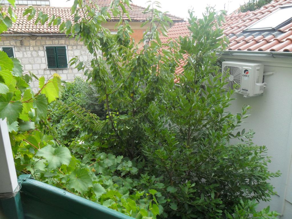 Apartments Villa Dube Split Exterior foto
