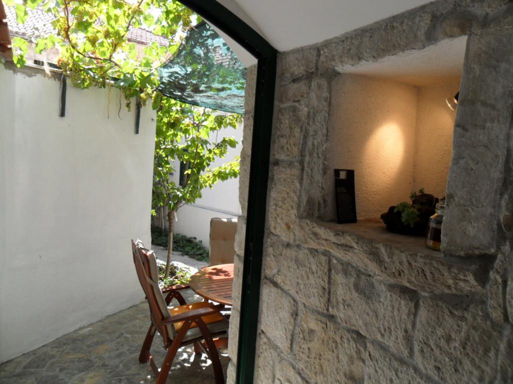 Apartments Villa Dube Split Exterior foto